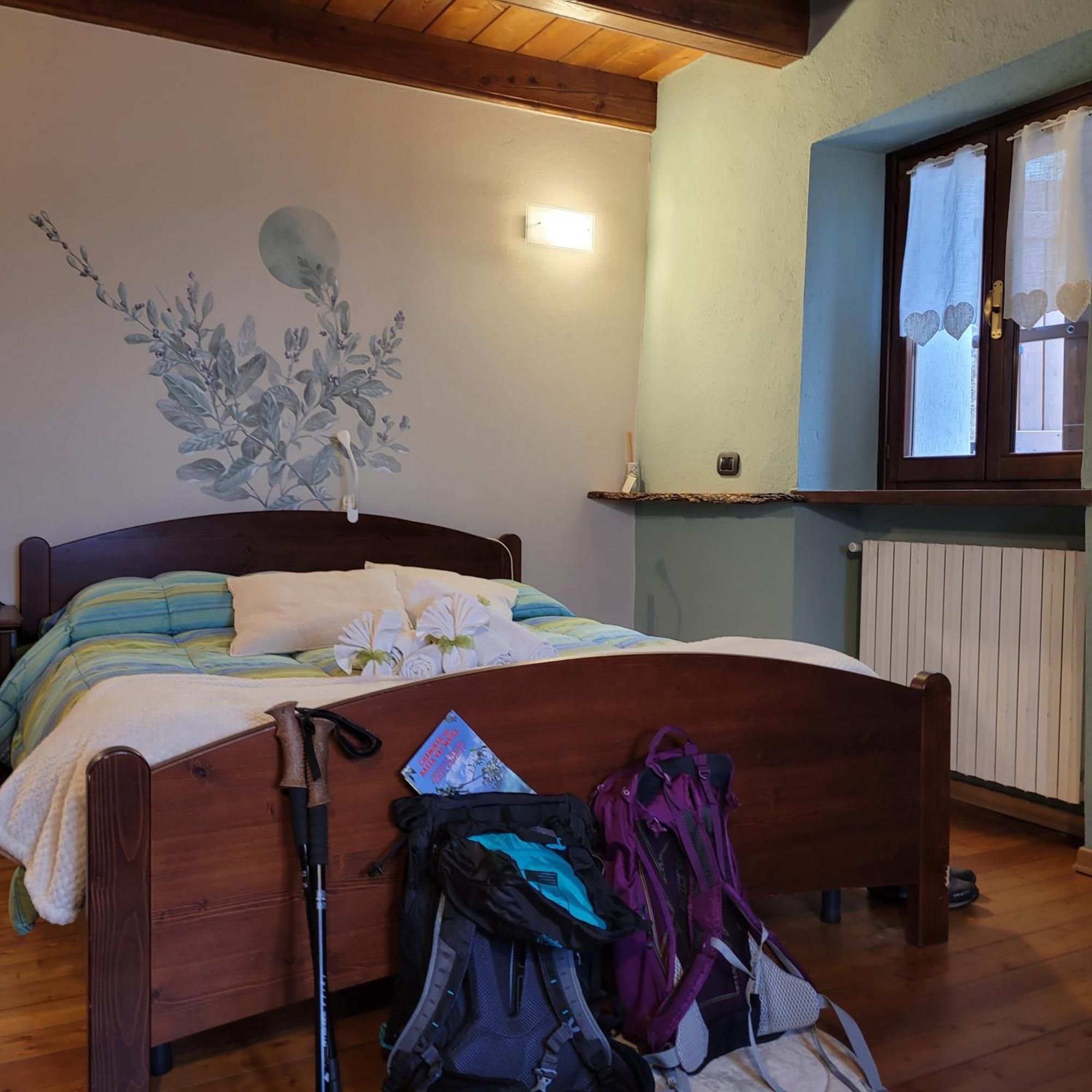 Locanda Il Campo Della Quercia San Damiano Macra Экстерьер фото