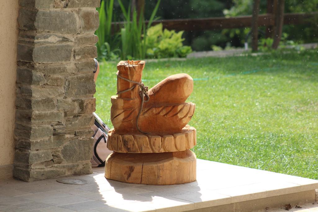 Locanda Il Campo Della Quercia San Damiano Macra Экстерьер фото