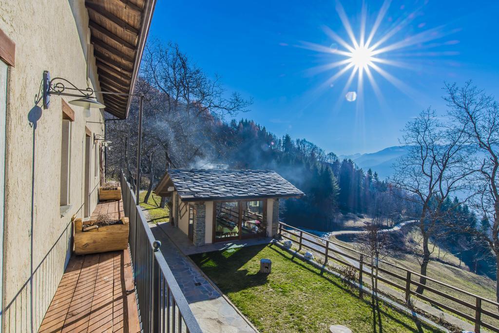 Locanda Il Campo Della Quercia San Damiano Macra Экстерьер фото