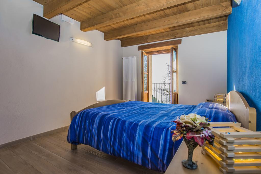 Locanda Il Campo Della Quercia San Damiano Macra Экстерьер фото